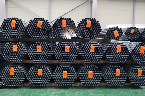 CAP SCREWS & HEX BOLTS